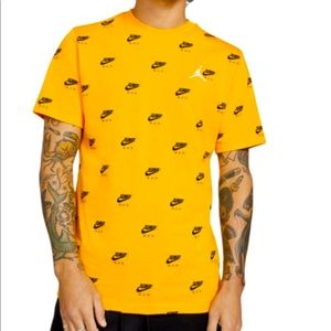 Jordan Men’s Jumpman All Over Printed Tee Sz Small